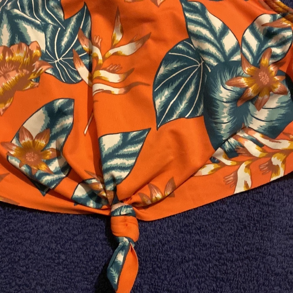 Roxy girls swimsuit top​​​ - Picture 2 of 7